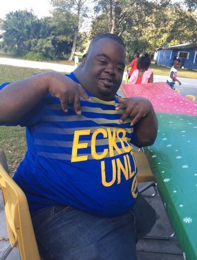 Tavarian Lampkin Profile Photo