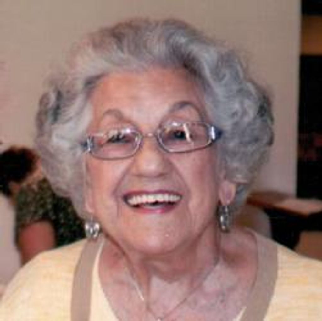 Lucia "Lucy" Magnetta