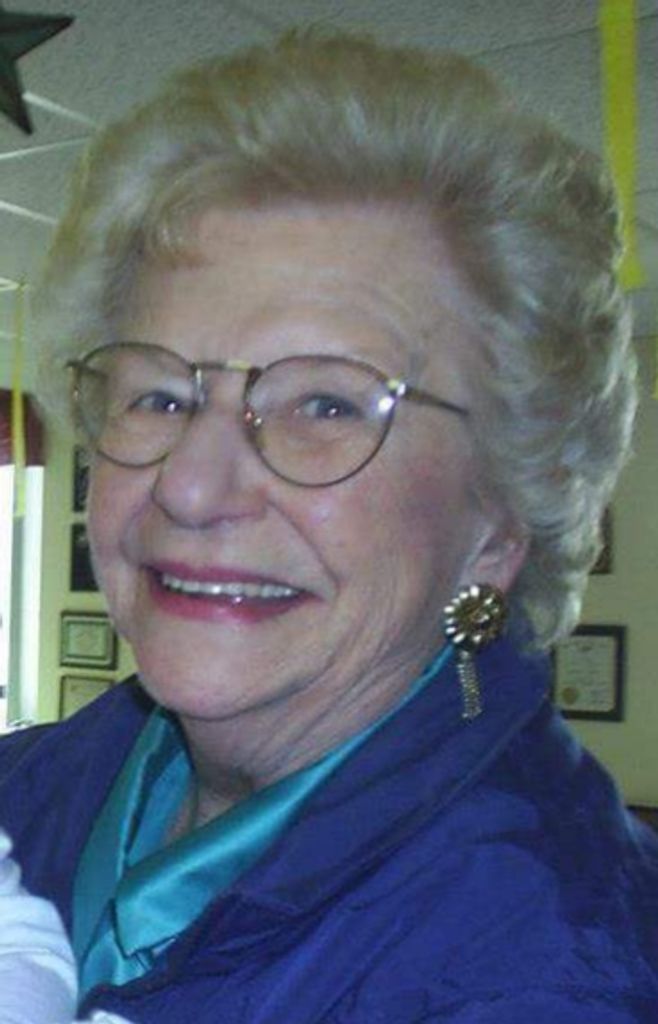 Patricia J. (Hoelzel)  Beane
