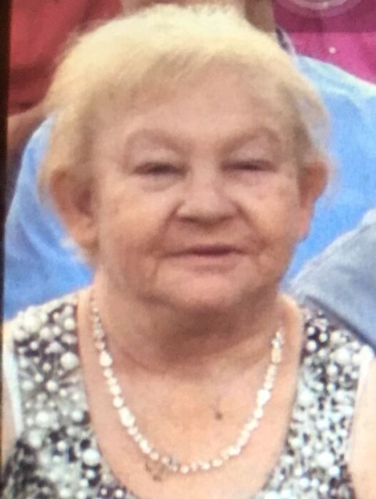 Diana "Donna Sue" Deschamp