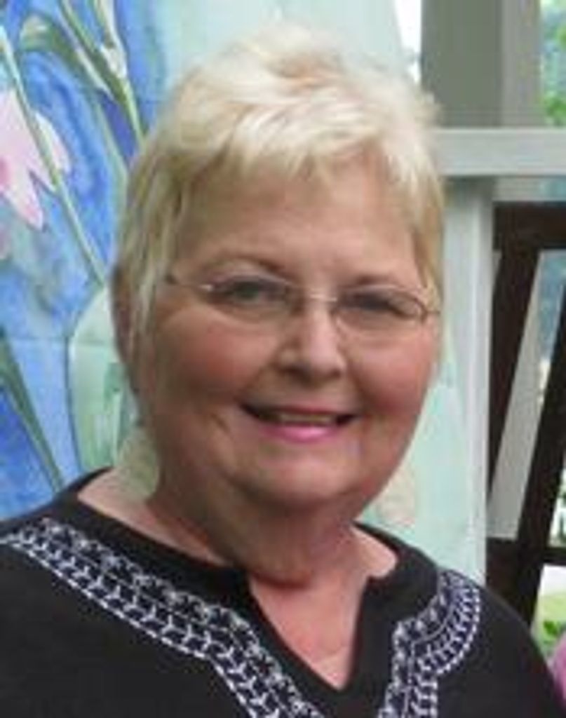Diana "Dee" Barlow Hill