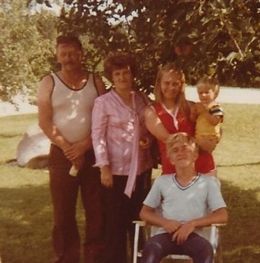 Etta Mae Dirks photo gallery thumbnail 17 of 92