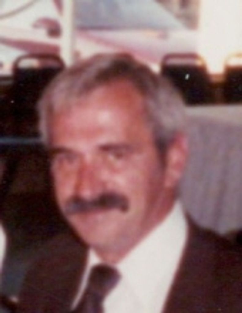Lester J Olexen