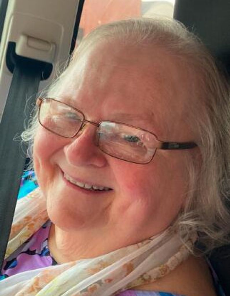 Connie Jo (Davis)  Hogue Profile Photo