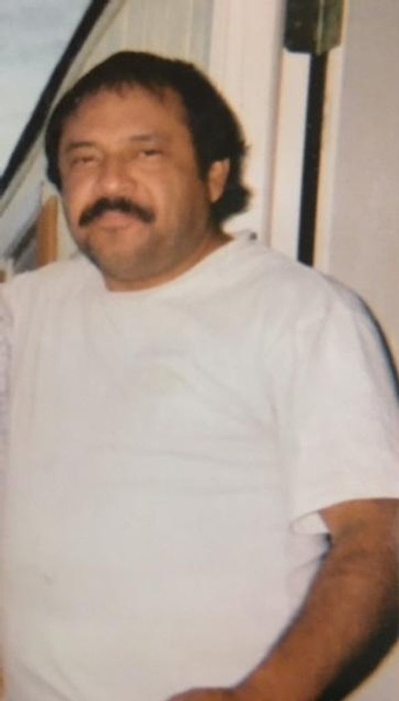 Jerry Victor Flores Profile Photo