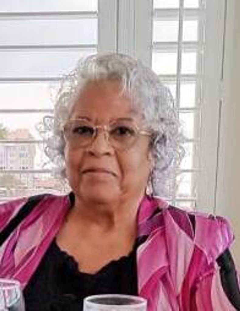June Collier (Barrow) Lambe Profile Photo