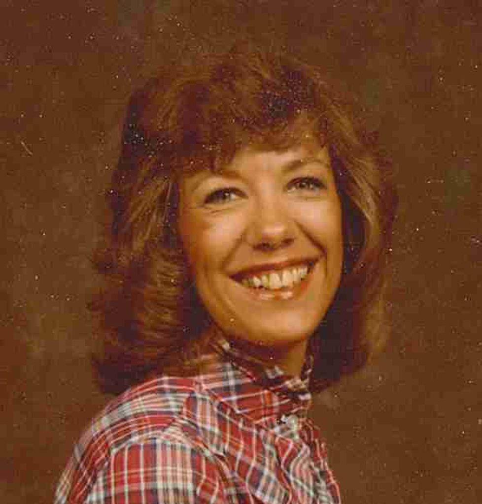 Linda M. (Wilde)  Shelton