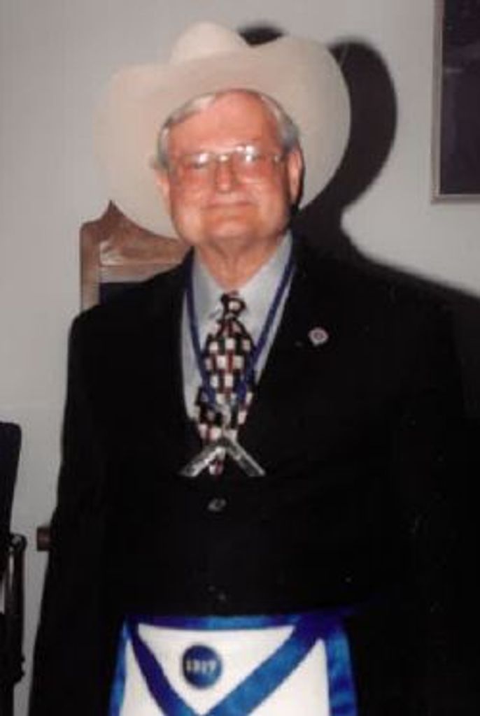 Roy Lynn Lewis Profile Photo