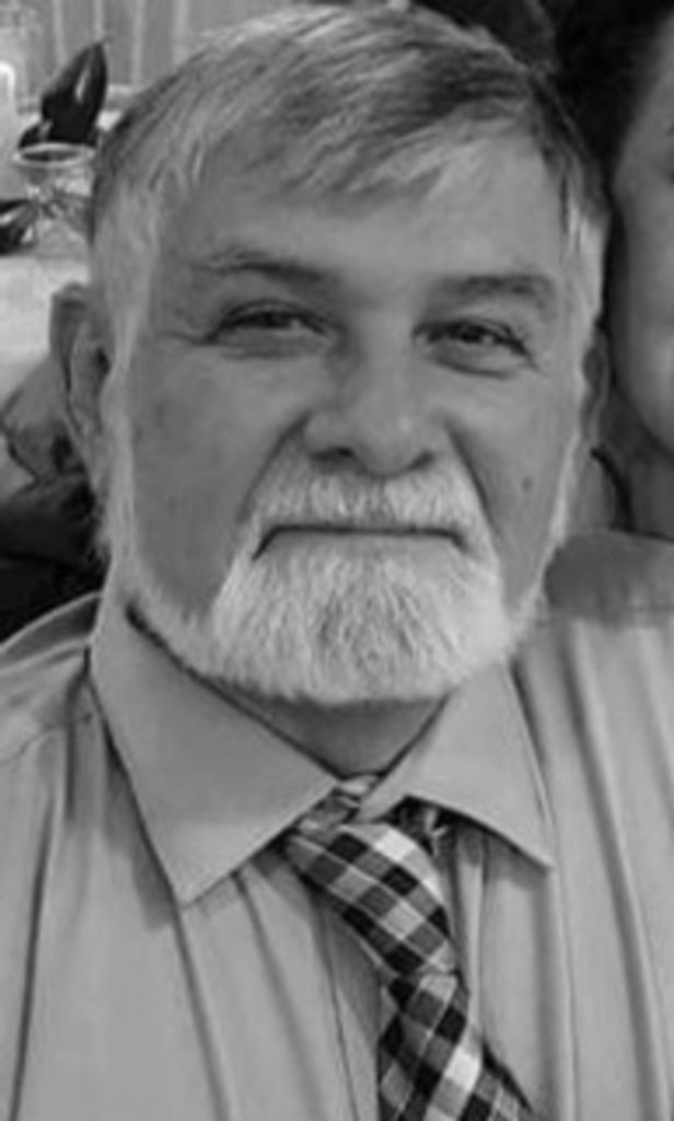Robert William Scott Profile Photo