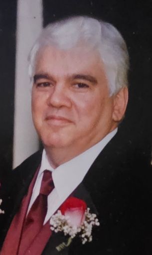 Nicholas Niforos Profile Photo