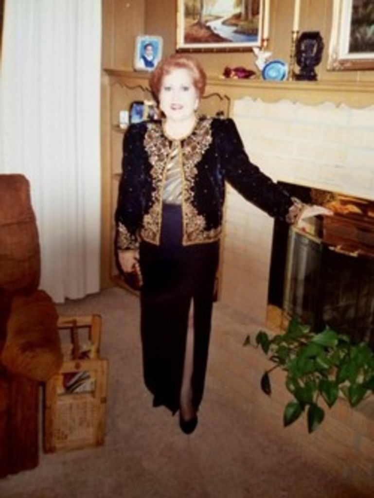 Nelly J Acuna Profile Photo