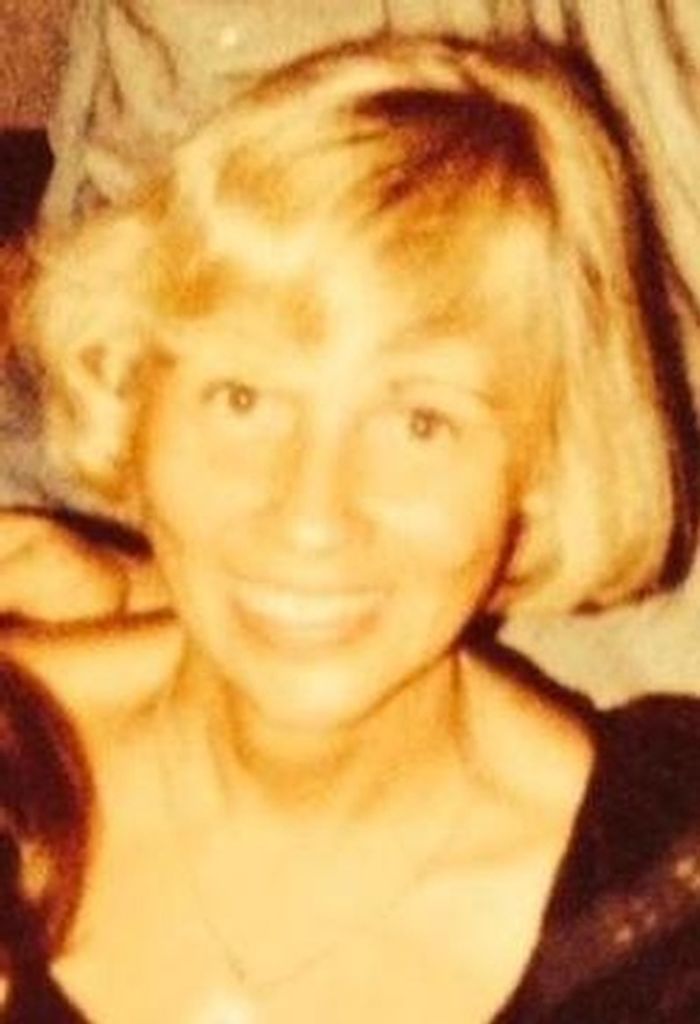 Johanna Naomi Chernoff Profile Photo