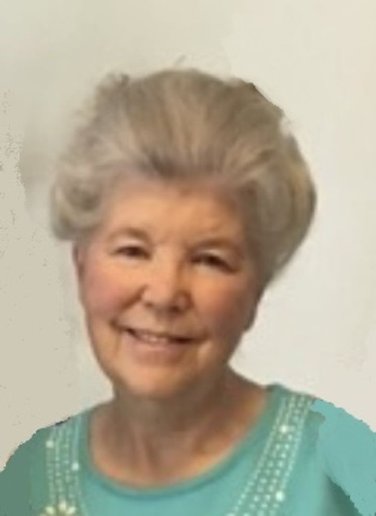 Estelle Seelhurst Profile Photo