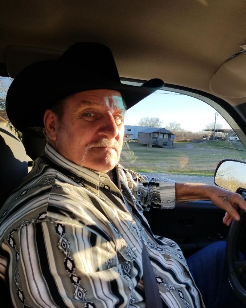 Delbert Wayne Charanza