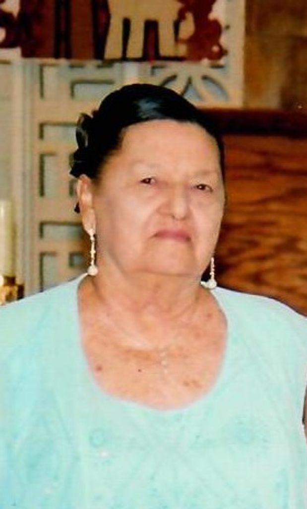 Oralia Flores