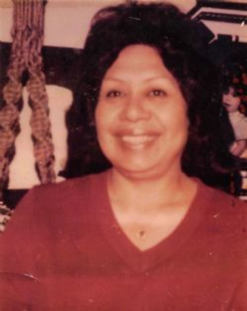 Ella Chewey Profile Photo
