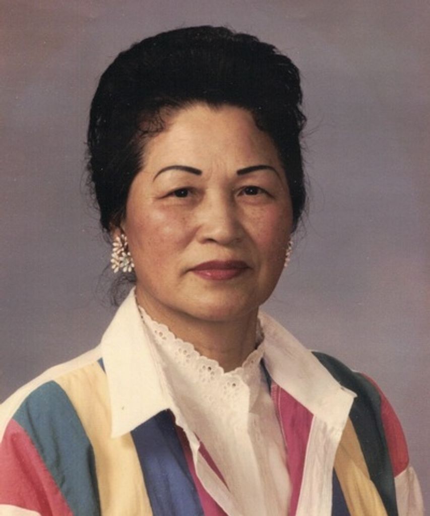 Helen Roth Profile Photo