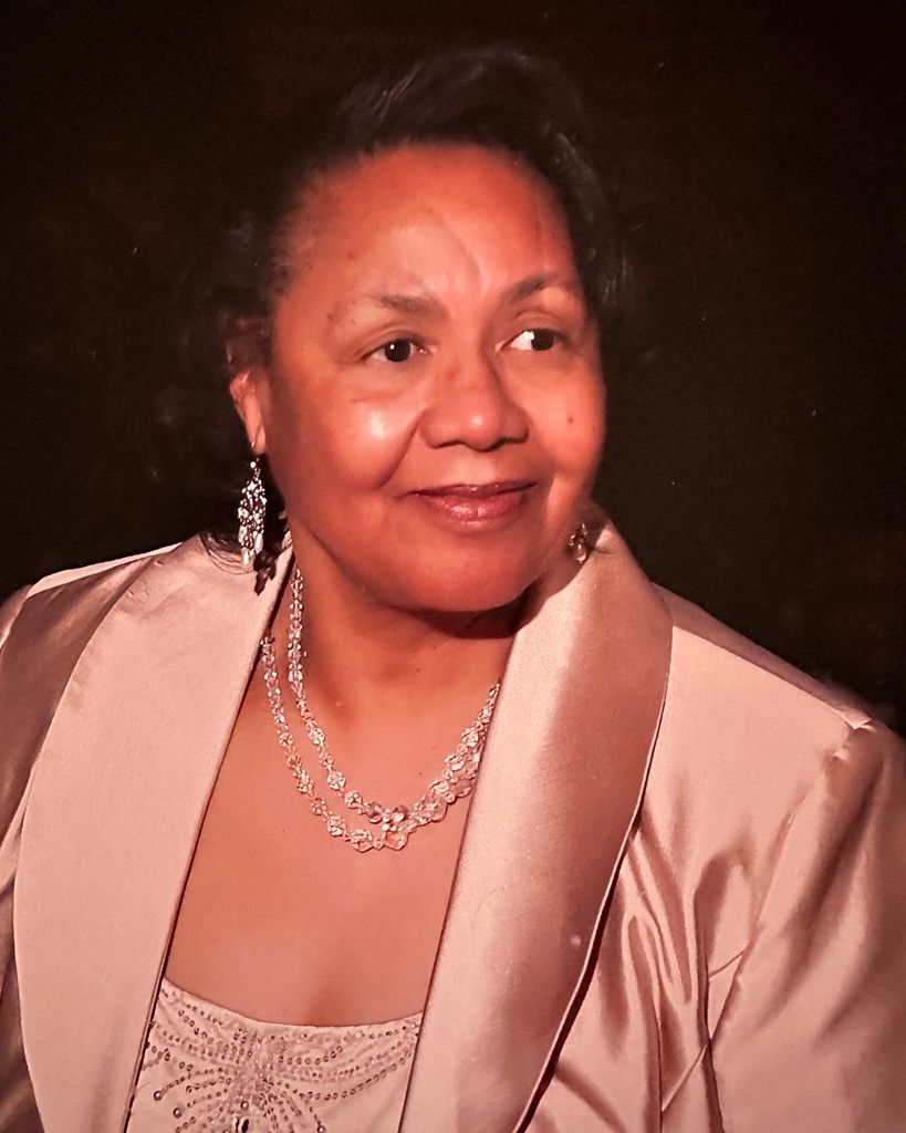 Christine Standfield Profile Photo