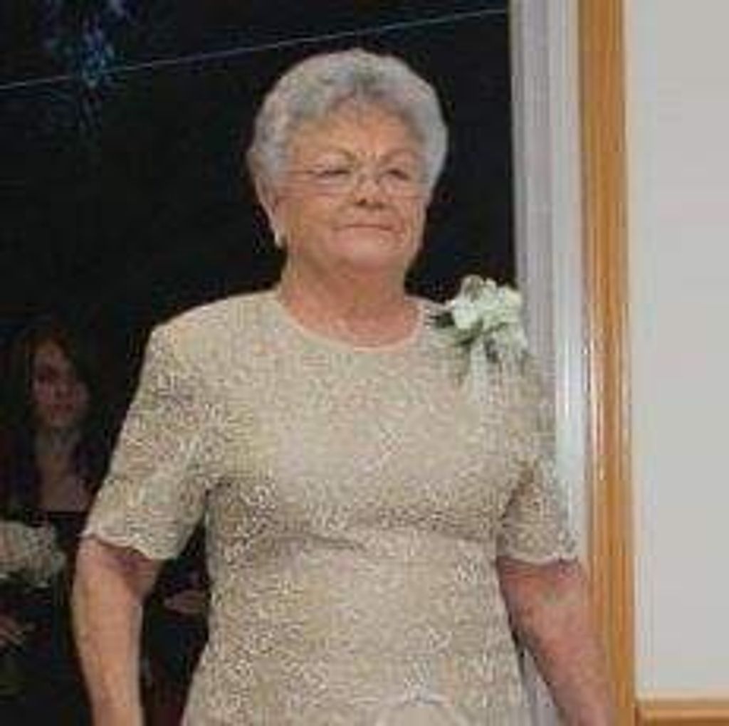 Laverne "Nana" Maclean Profile Photo