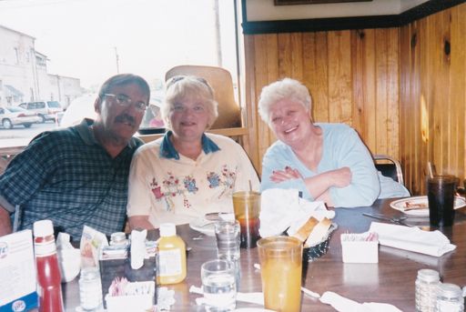 Carolyn J. (Bergstrom)  Bohl photo gallery thumbnail 84 of 133