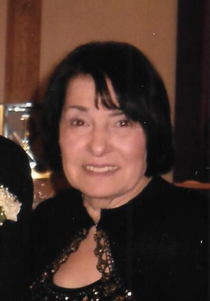 Lorraine L. Ciraolo