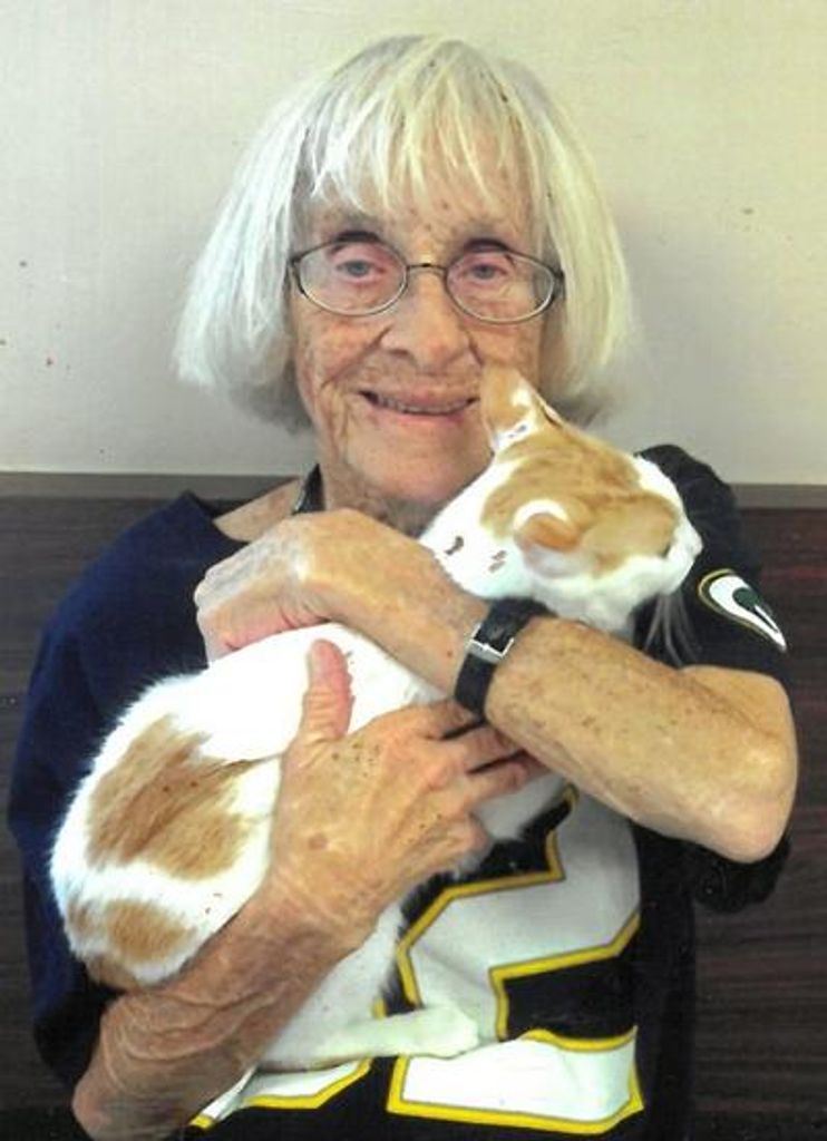 Sandra "Sandy" Ann Schmieder Profile Photo