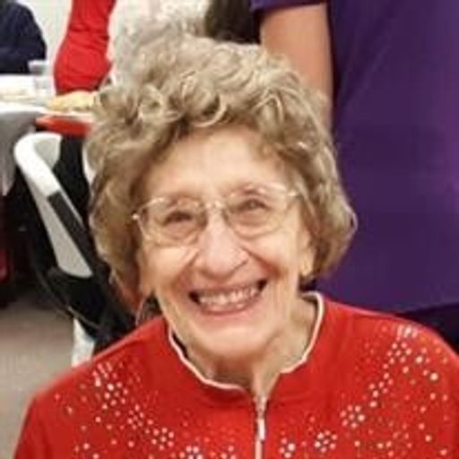 Bernice Bissen photo gallery thumbnail 2 of 3