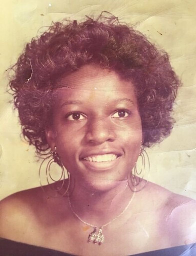 Ms Robin Eleen Johnson Profile Photo