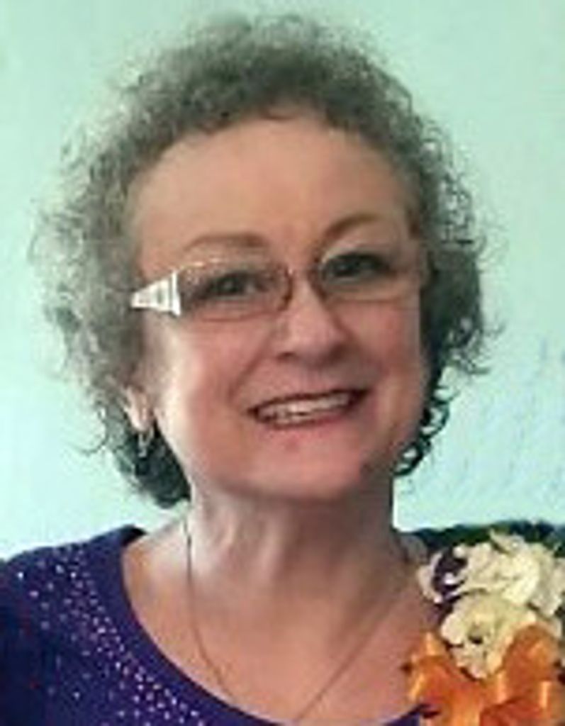 Carole Edwards Bennett