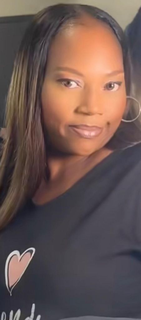 Dimone "Dee Dee" Grant Profile Photo