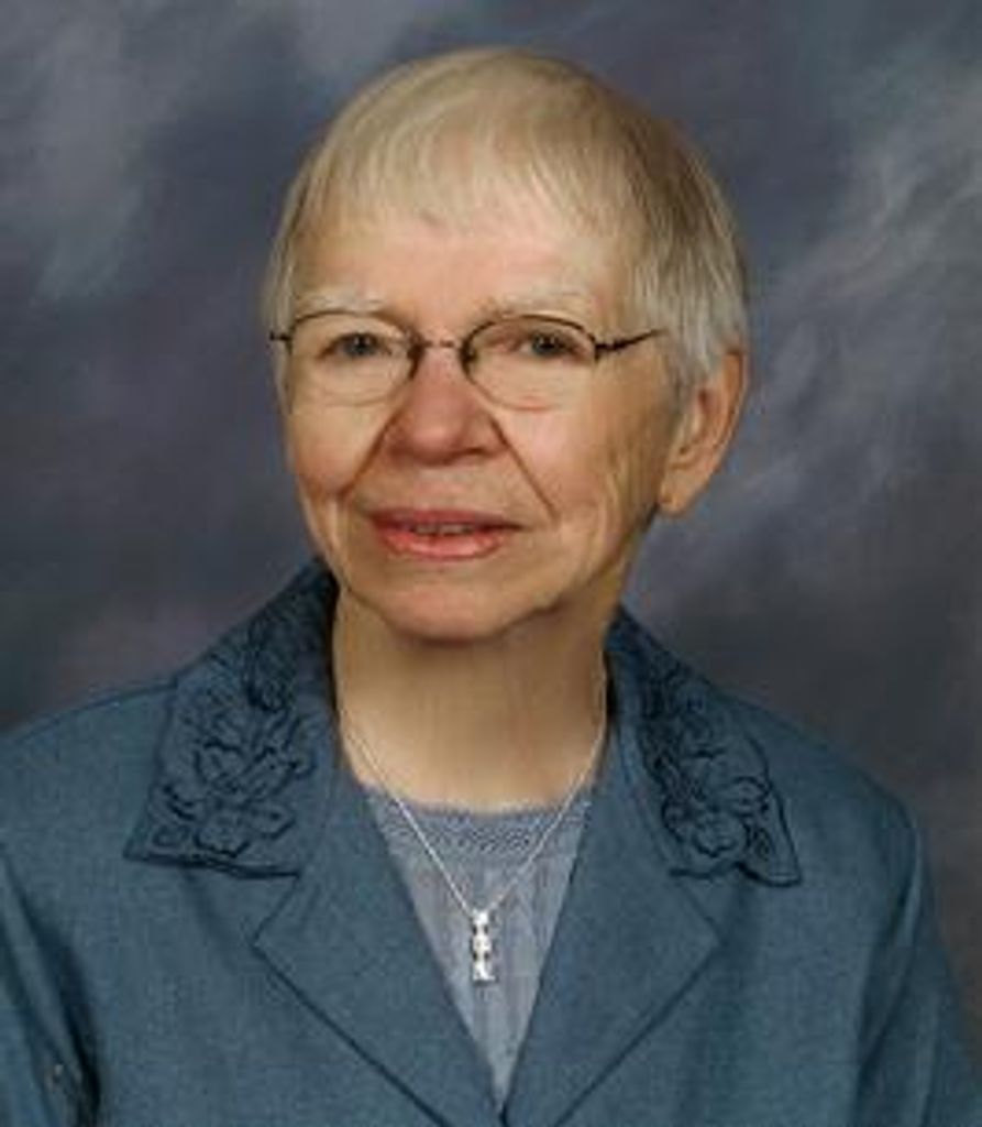 Elizabeth Bernadine "Betty" Seggerman (Collins) Profile Photo