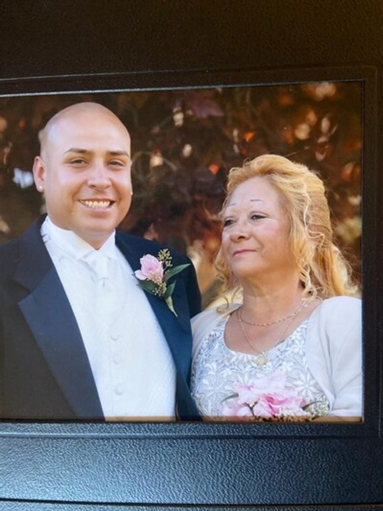 Christine Gallegos Profile Photo