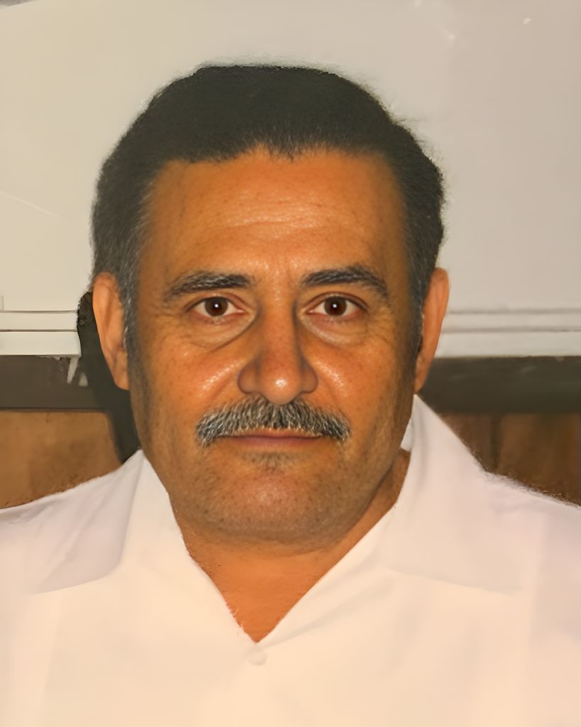 Oscar Muniz Profile Photo