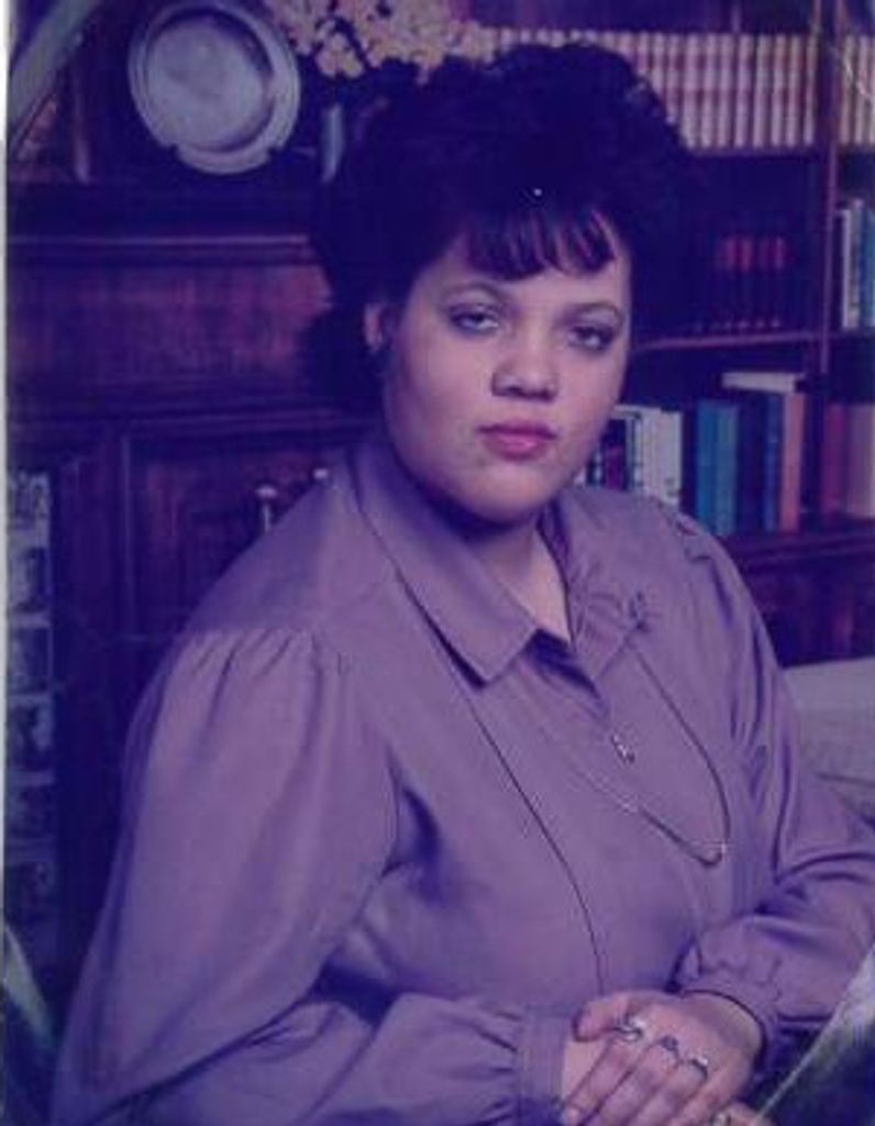 Tracy Marie Brewington Profile Photo