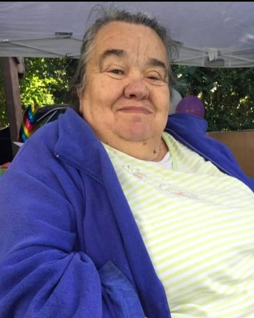 Caroline L. Simpson Profile Photo