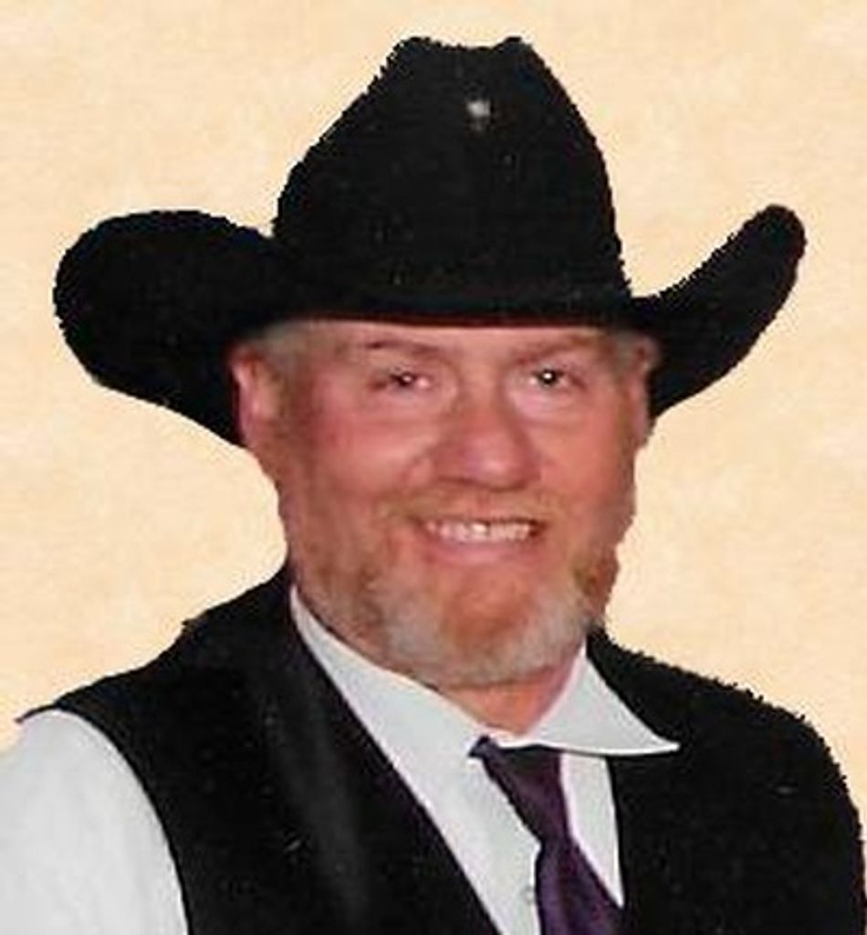 Dan Charles Shields Profile Photo