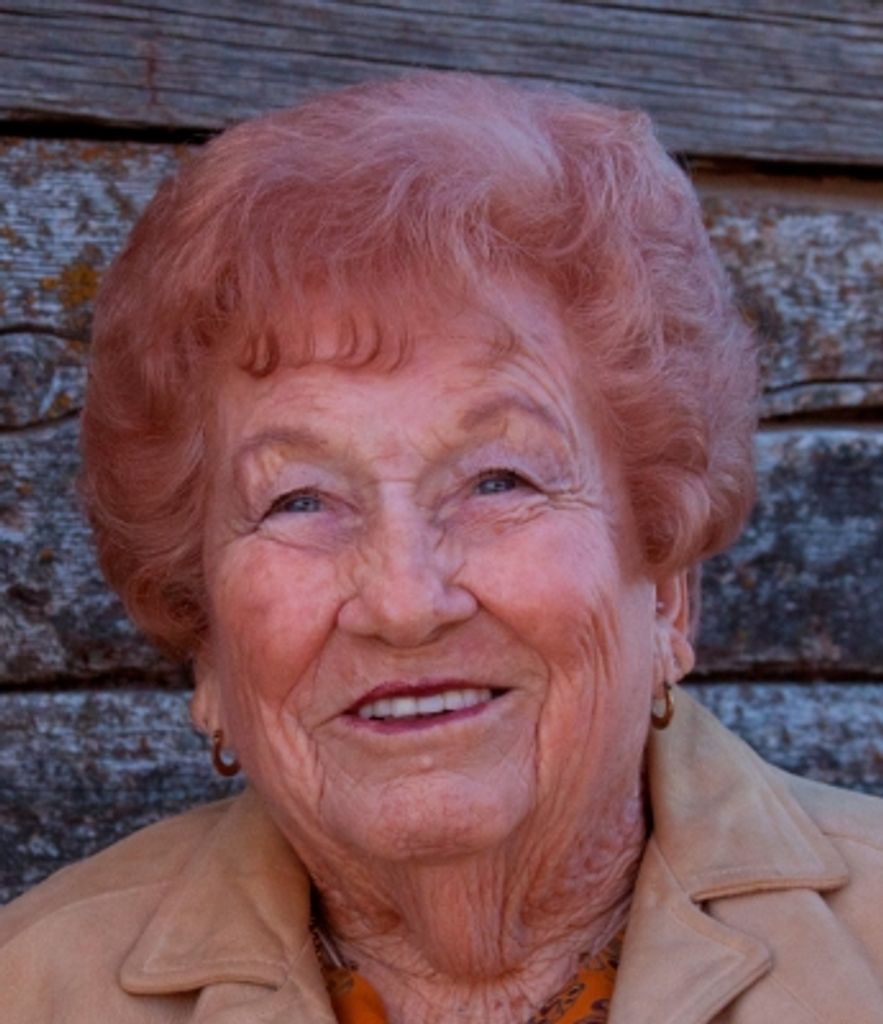 Lillian Lavon Favero