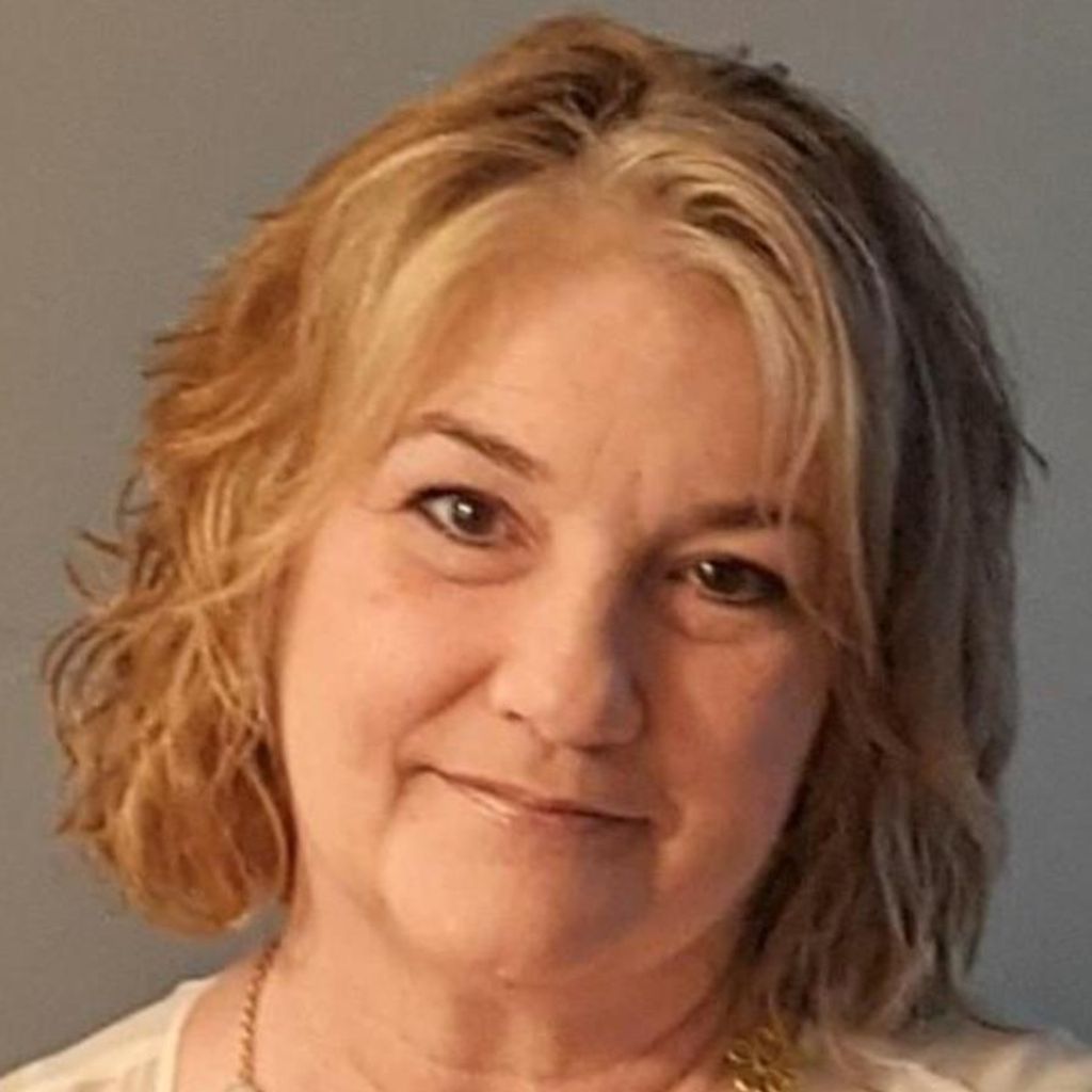 Julie Lynn Scott Profile Photo