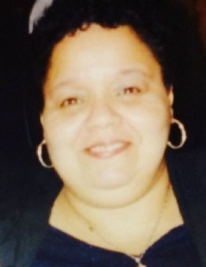 Leslie Sandra Nicholls Thompson Profile Photo