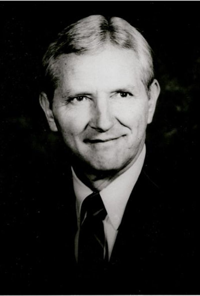 Tom White