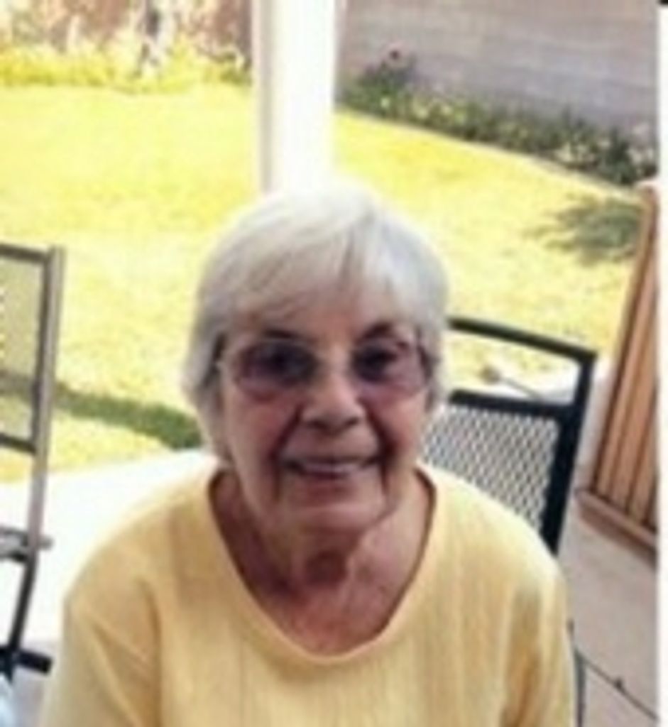 Louise Carmella Peluso