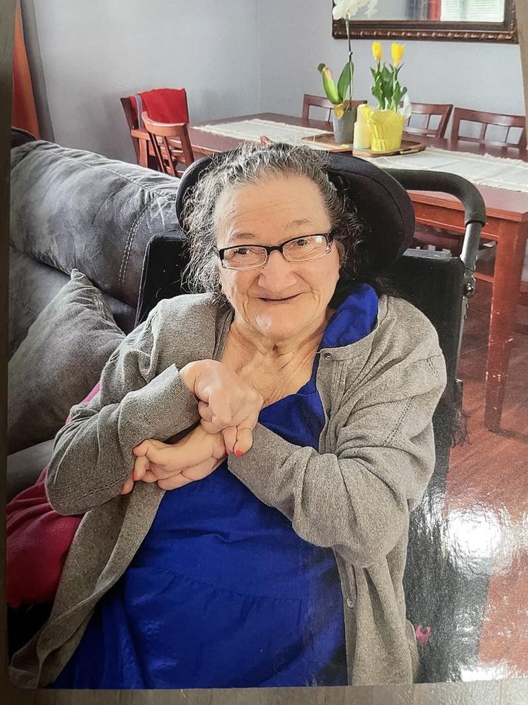 Betty Tragakis Profile Photo