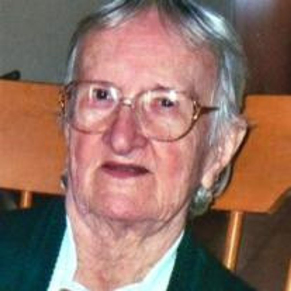Alice Y. Bradlinski Profile Photo