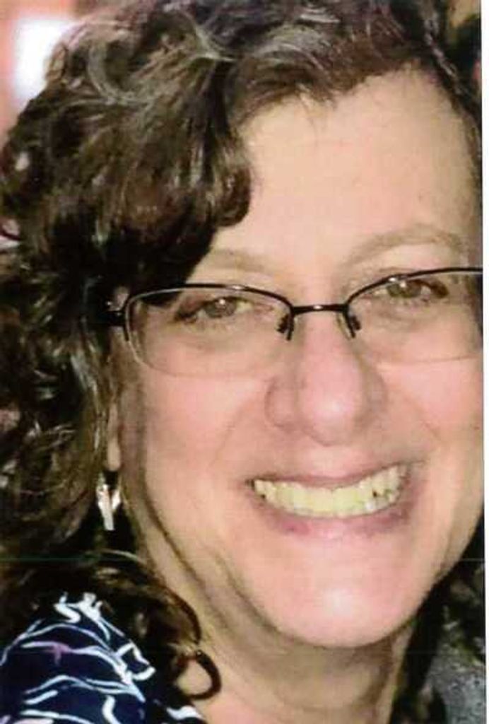 Susan M Calcaterra Profile Photo