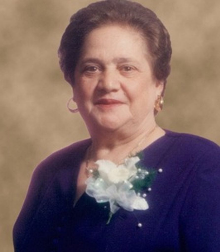 Clara Falcone