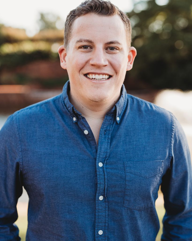 Aric Andrew Holmes Profile Photo