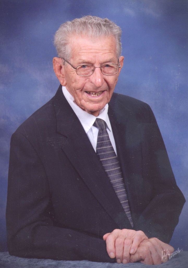 Clarence Louis Niemeyer Profile Photo