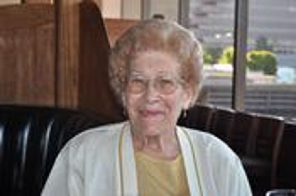 Lola Louise Nass Profile Photo