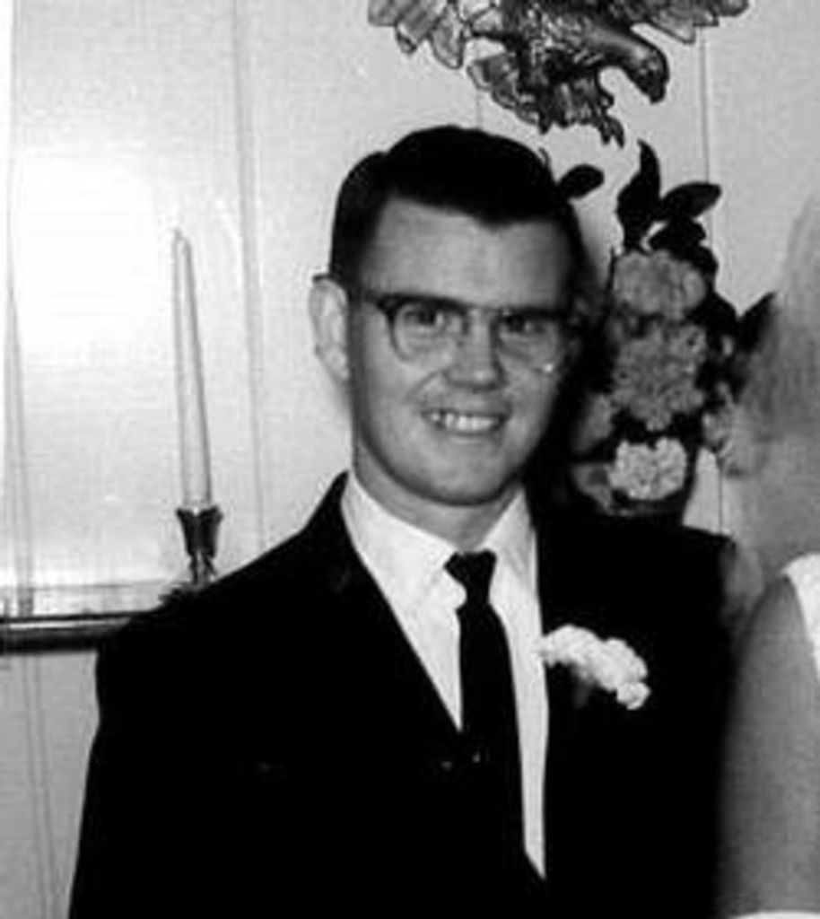 Robert Tobey