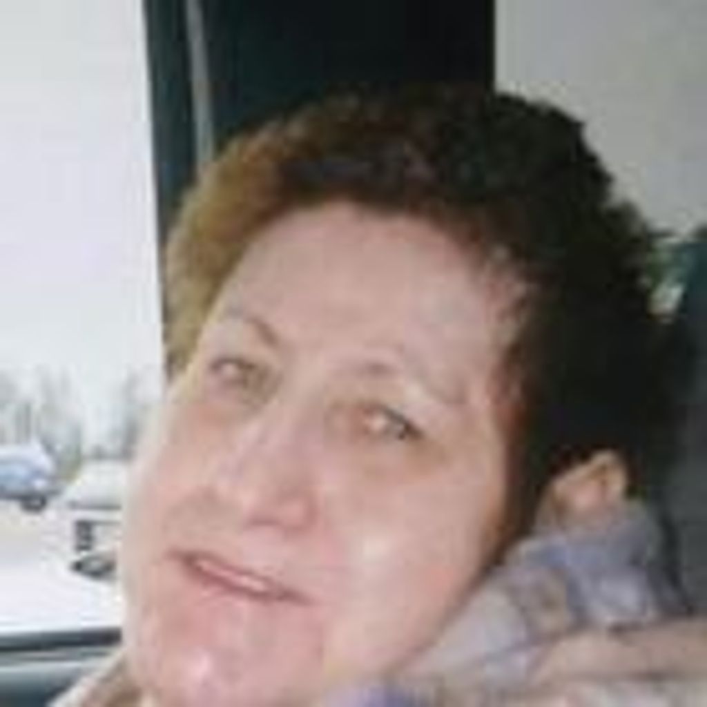 Betty Louise (Hooper) Snow